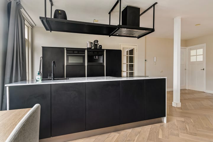 Foto 1 van Van Beuningenstraat 5-02R