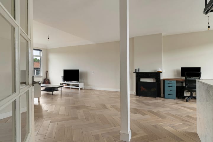 Foto 7 van Van Beuningenstraat 5-02R