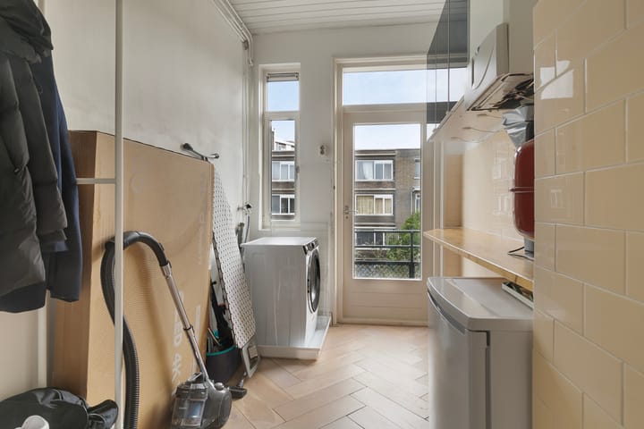 Foto 21 van Van Beuningenstraat 5-02R