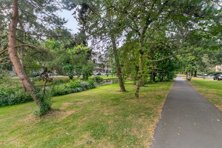 Foto 25 van Van Beuningenstraat 5-02R