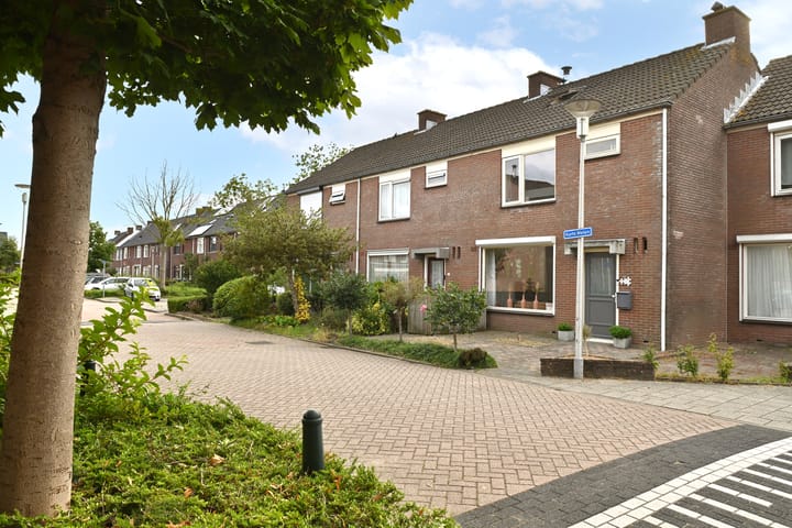 Photo 3 of Korte Meten 10