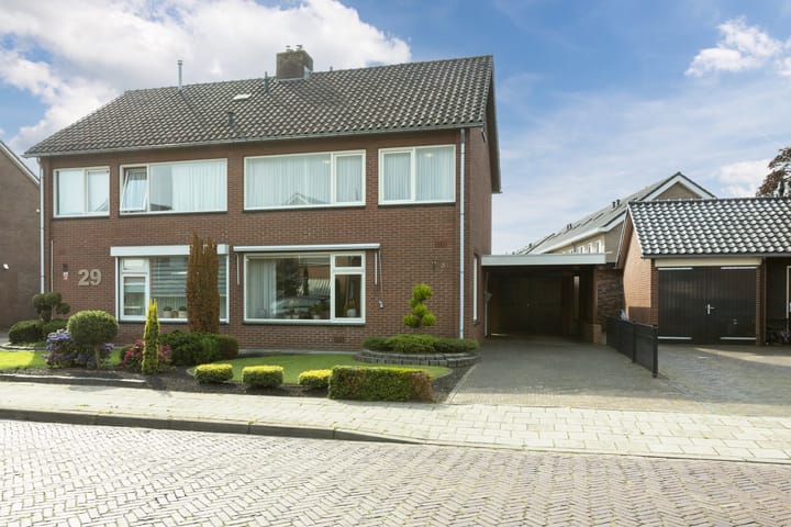 Foto 2 van Verzetstraat 31