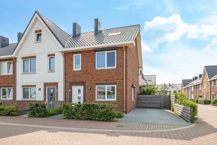 Foto 2 van Valkappel 62