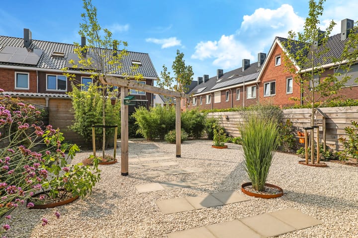 Foto 57 van Valkappel 62