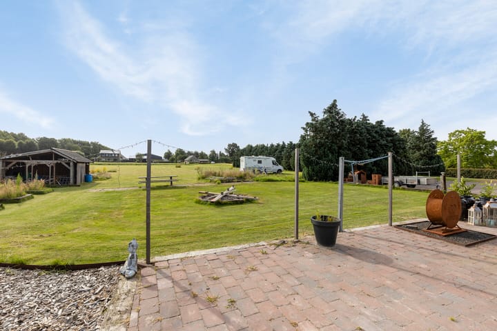 Foto 2 van Hoofdweg 102