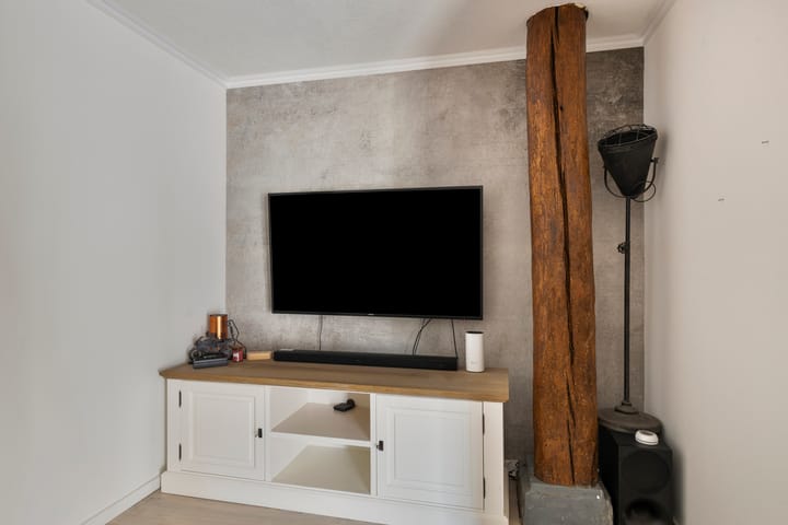 Foto 15 van Hoofdweg 102