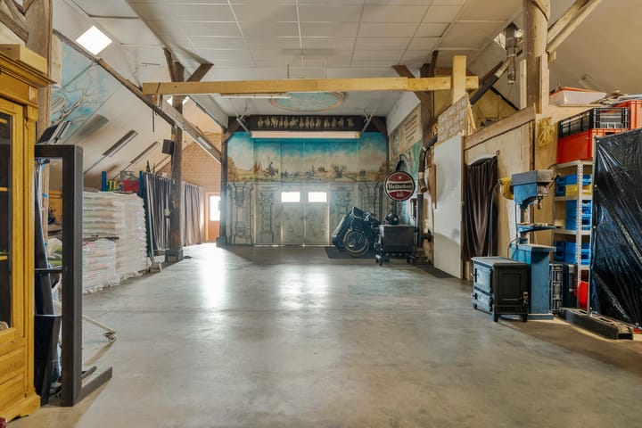 Foto 32 van Hoofdweg 102