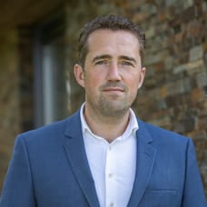 Sebastiaan Van Der Velden - NVM Register Makelaar (Directeur)