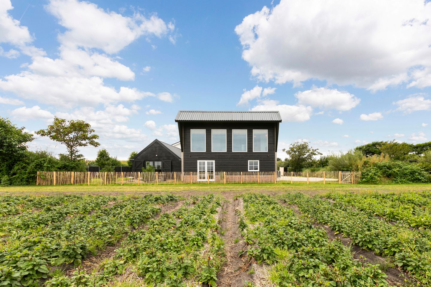 Foto 80 van Westerduinweg 8A, 8B en 10