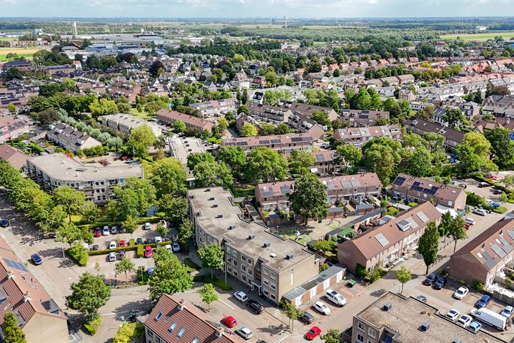 Bekijk foto 38 van Mendeldreef 48