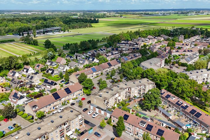 Bekijk foto 39 van Mendeldreef 48