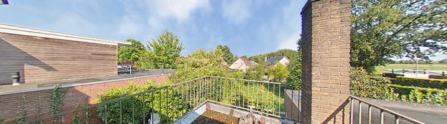 Bekijk 360° foto van Balkon van Stationsweg 19