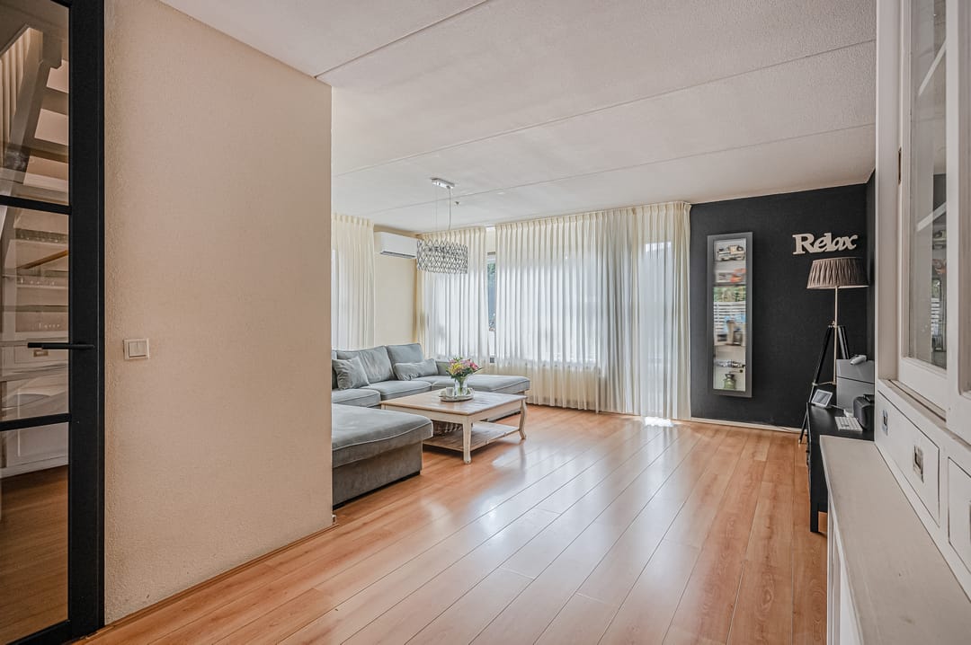 Foto 11 van Azaleastraat 1-A