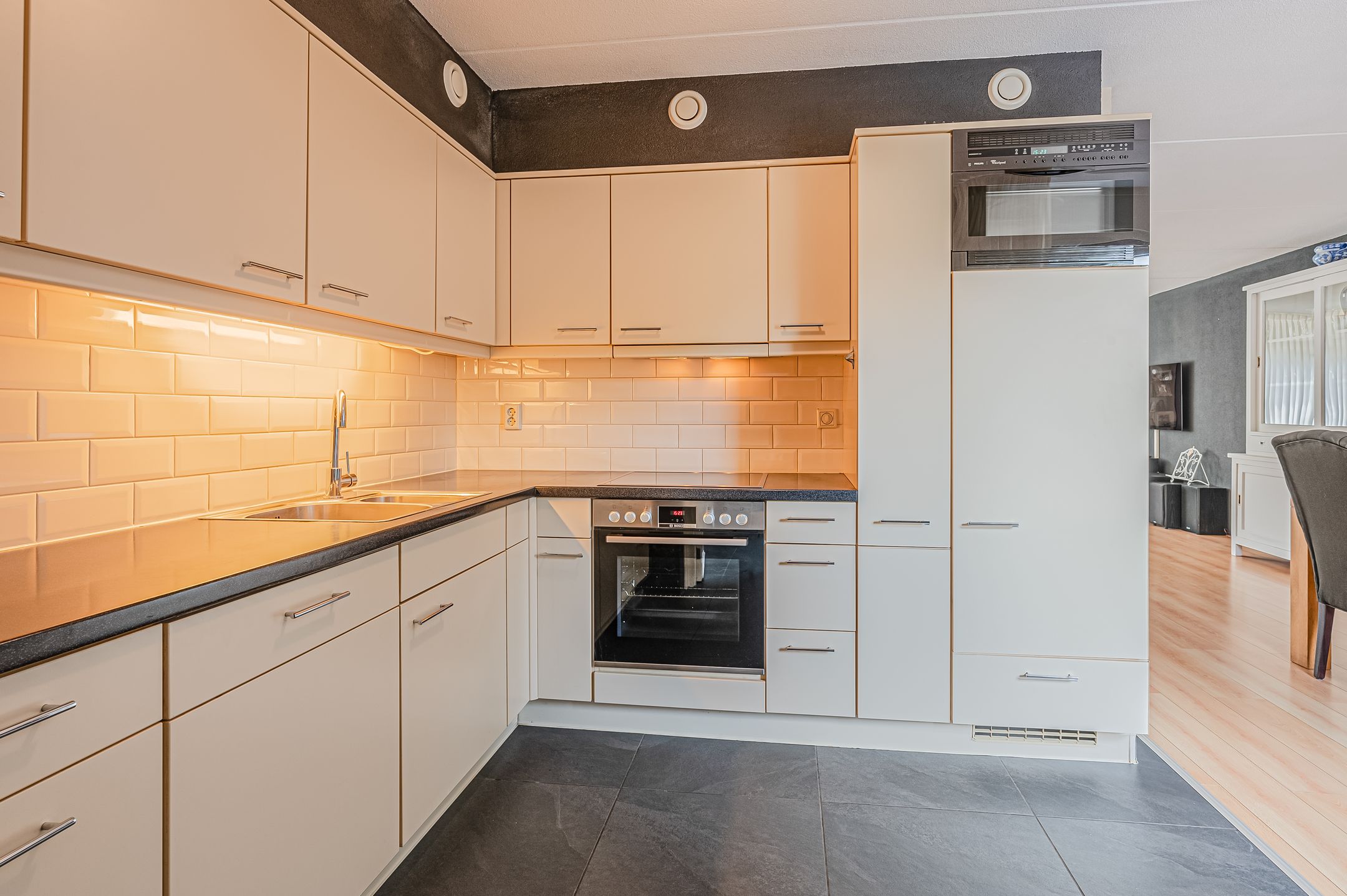 Foto 21 van Azaleastraat 1-A