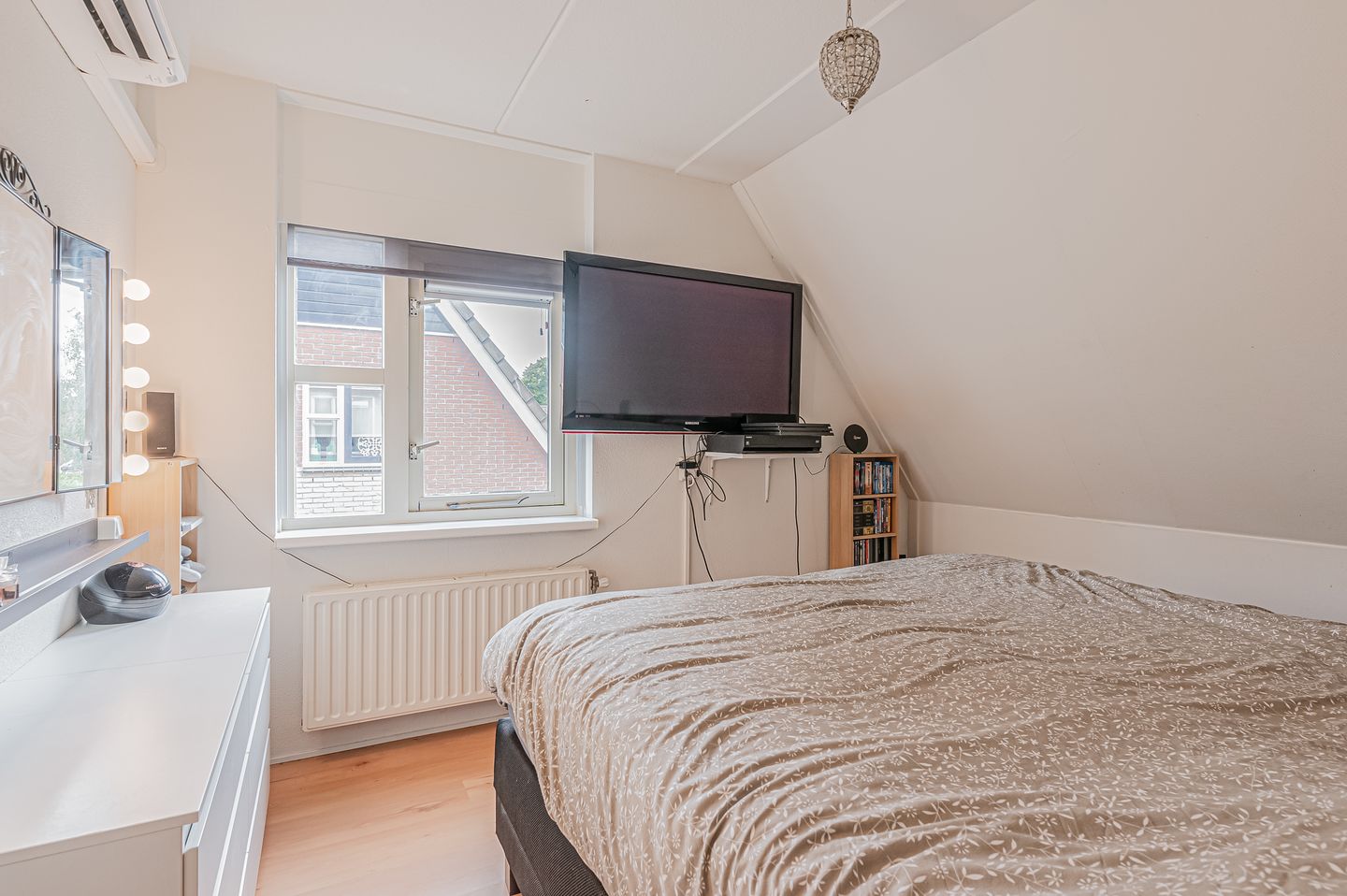 Foto 29 van Azaleastraat 1-A