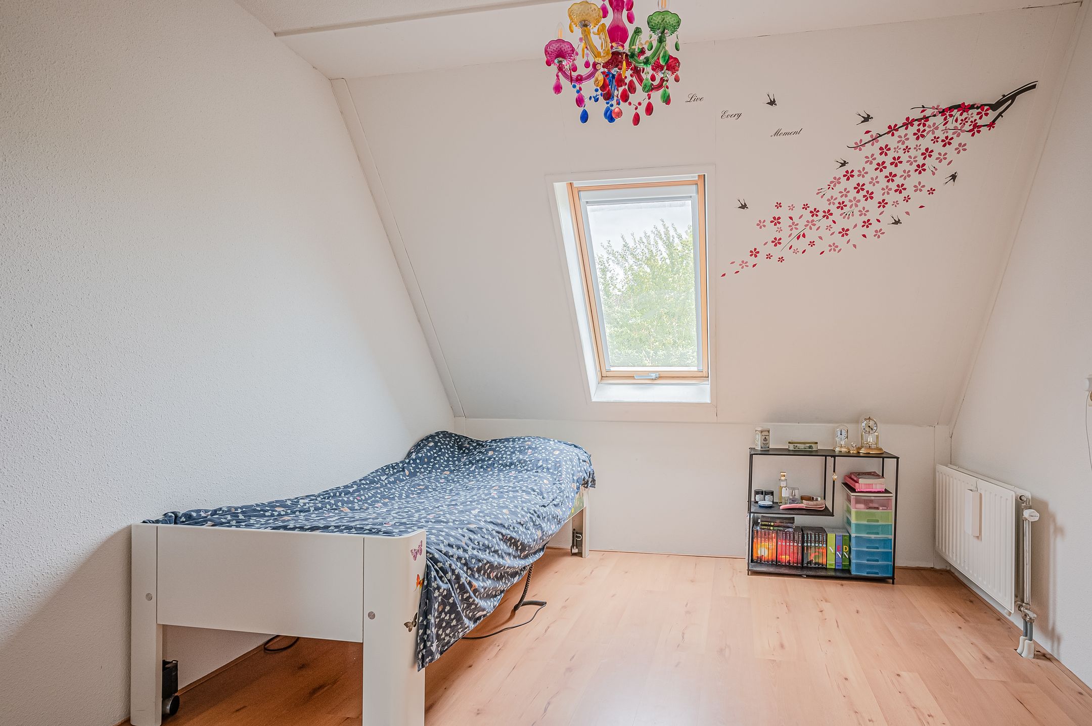 Foto 33 van Azaleastraat 1-A