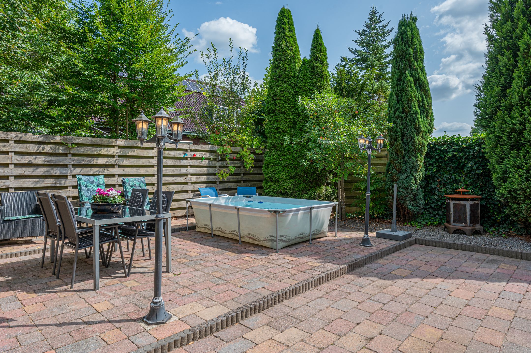 Foto 48 van Azaleastraat 1-A