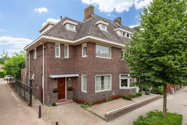 Bekijk foto 1 van Taalstraat 42