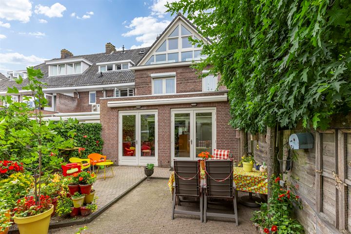 Bekijk foto 39 van Taalstraat 42