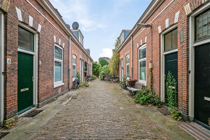 Bekijk foto 3 van Van der Tasstraat 7