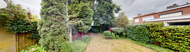 View 360° photo of Achtertuin of Cluysenaerstraat 4