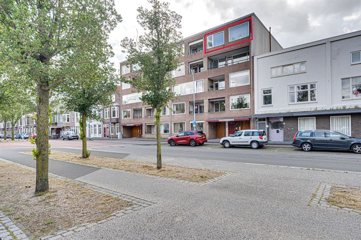 Bekijk foto 4 van Paul Krugerstraat 68-628