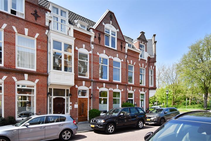 View photo 1 of Banstraat 3