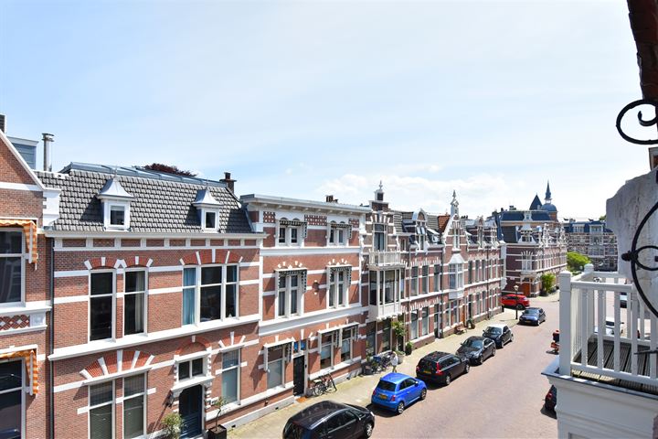 View photo 27 of Banstraat 3