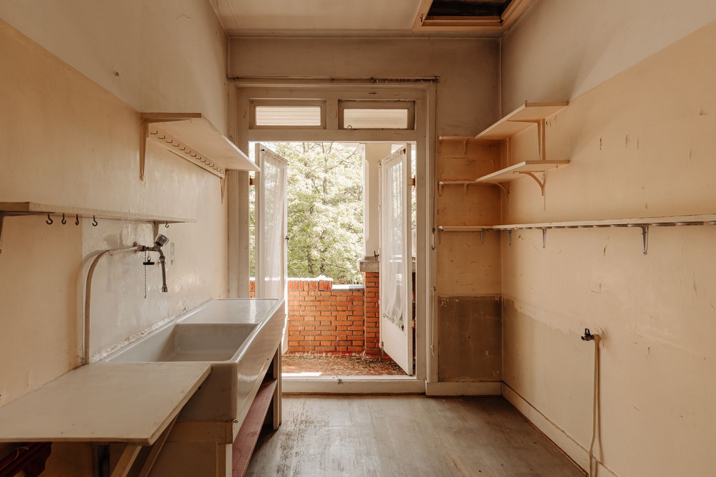 Photo 20 of Gerrit van der Veenstraat 30