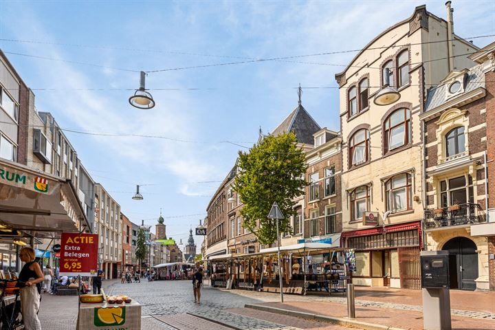 Bekijk foto 18 van Burchtstraat 79-D