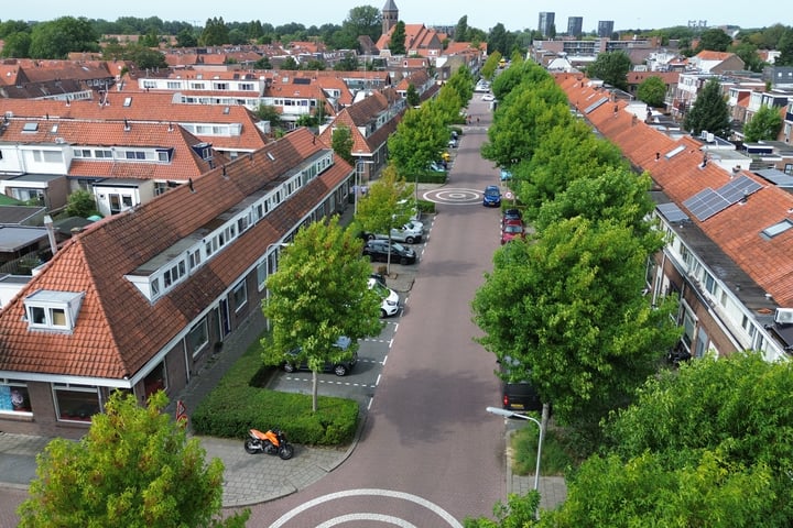 Bekijk foto 4 van Constantijn Huygensstraat 31