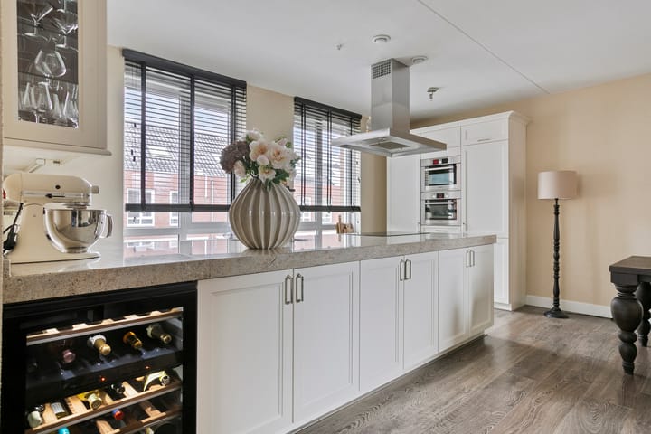 Foto 1 van Prof. Lorentzlaan 11