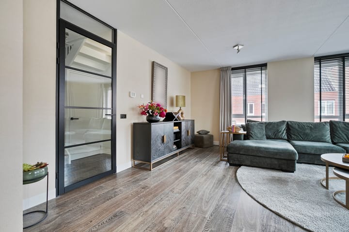 Foto 12 van Prof. Lorentzlaan 11