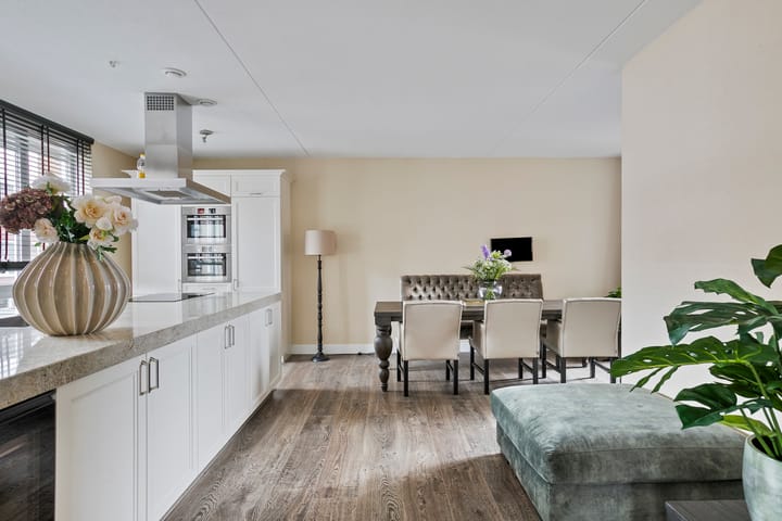 Foto 17 van Prof. Lorentzlaan 11