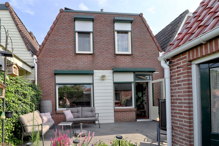 Bekijk foto 49 van Nieuwe Onnastraat 58