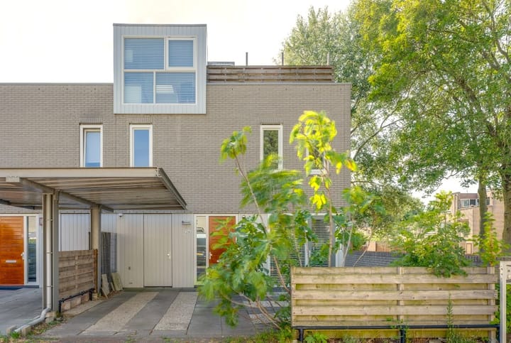 Foto 1 van Professor J.H. Gunningstraat 26