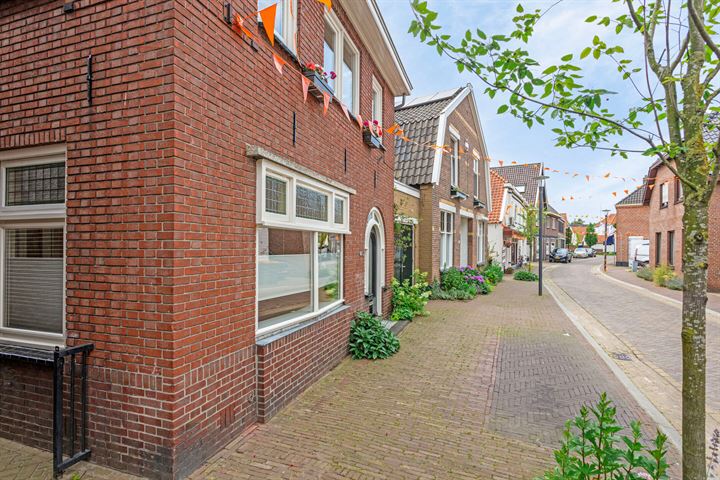 Bekijk foto 43 van Rentenierstraat 32