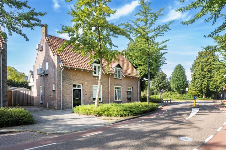 Bekijk foto 37 van van Heeswijkstraat 60