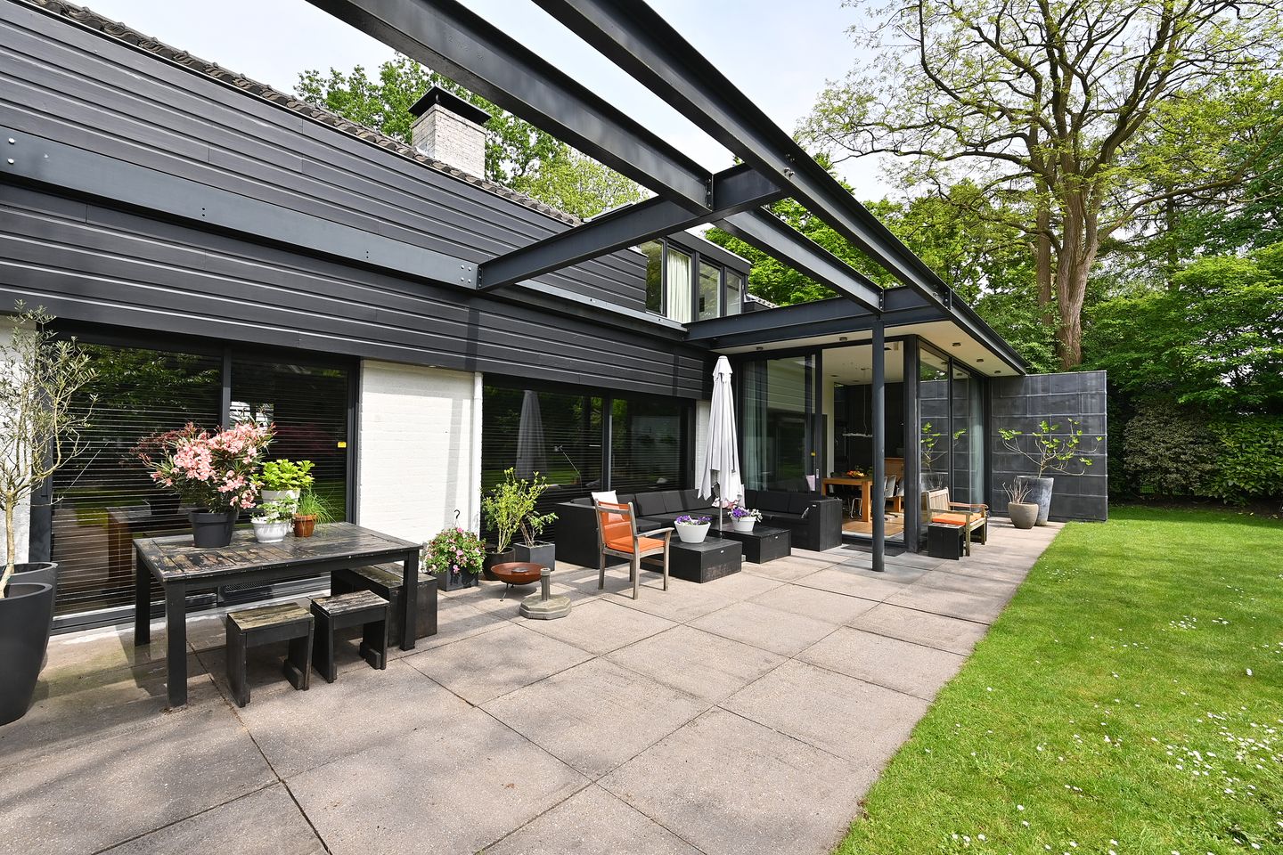 Foto 25 van Mackaylaan 1