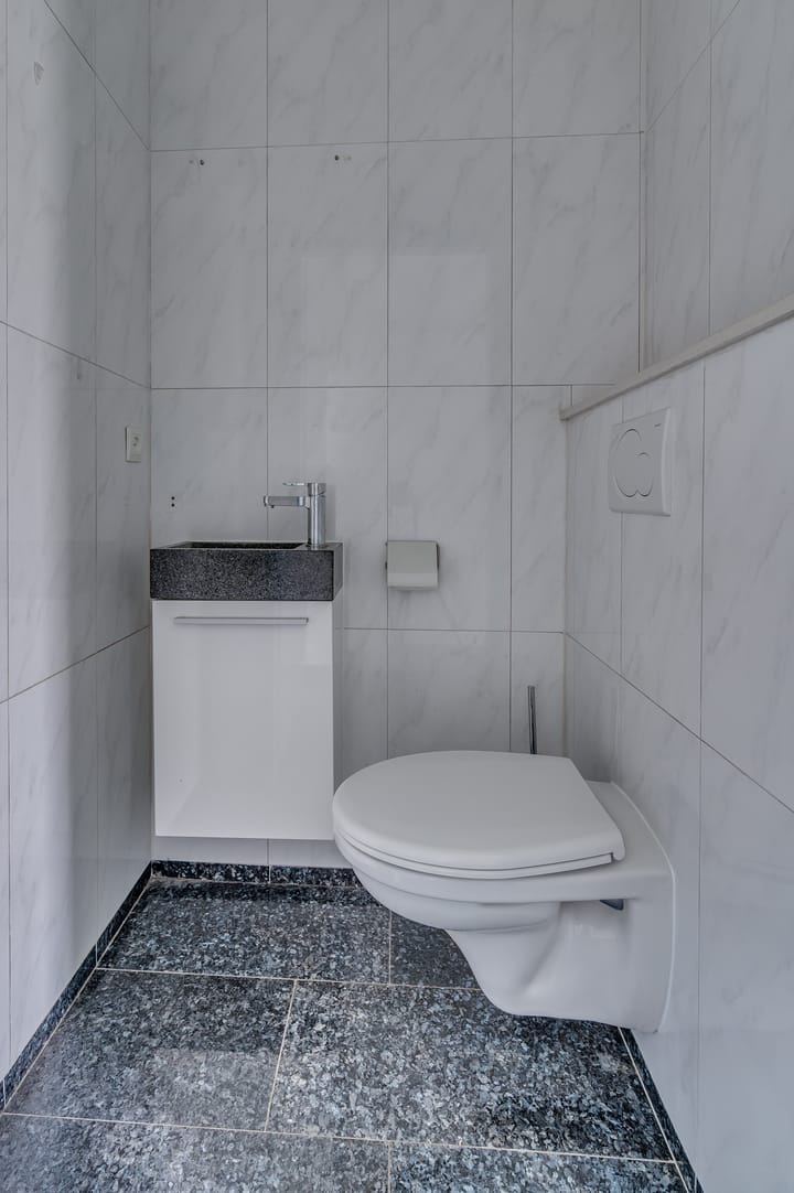 Foto 9 van Spireastraat 4