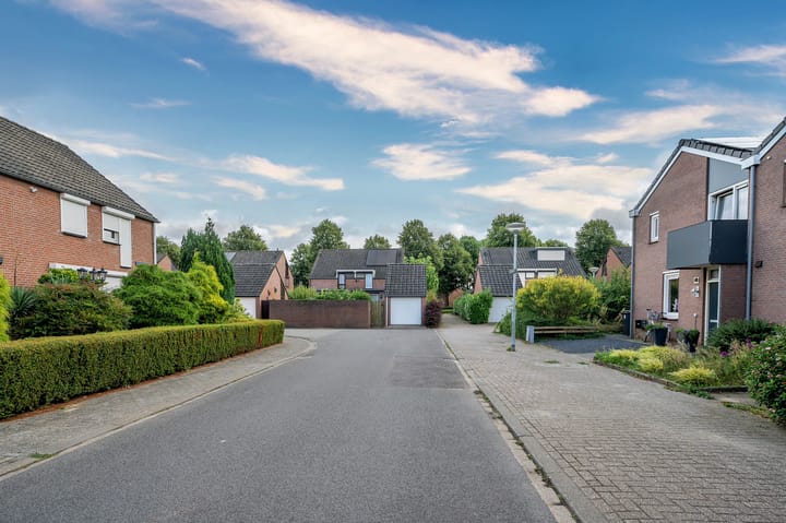 Foto 22 van Spireastraat 4