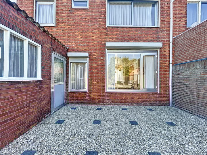 Foto 17 van Prinses Beatrixstraat 64