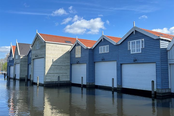 Bekijk foto 1 van De Pier 18