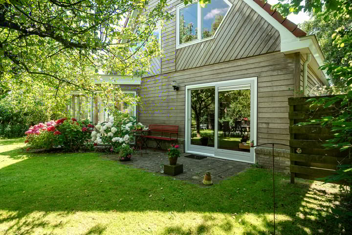 Foto 17 van A.C. Bakkerstraat 28