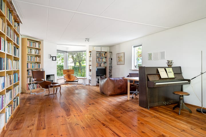 Foto 34 van A.C. Bakkerstraat 28