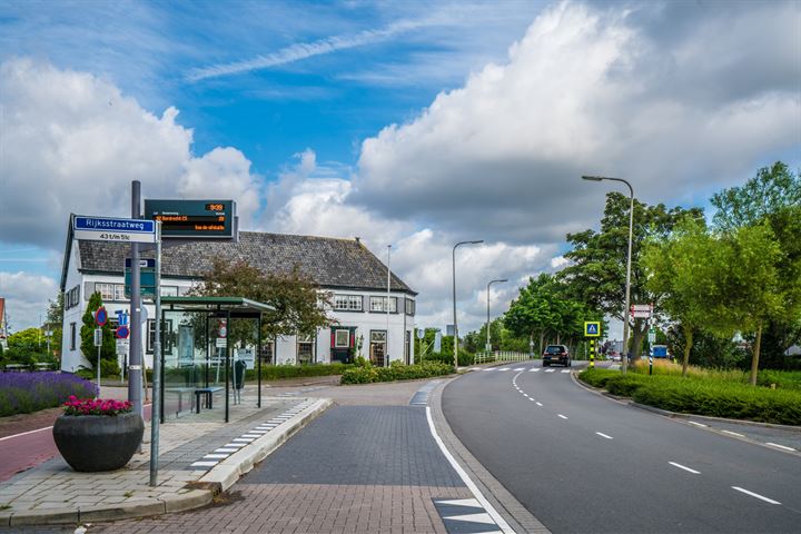 Bekijk foto 32 van Rijksstraatweg 10