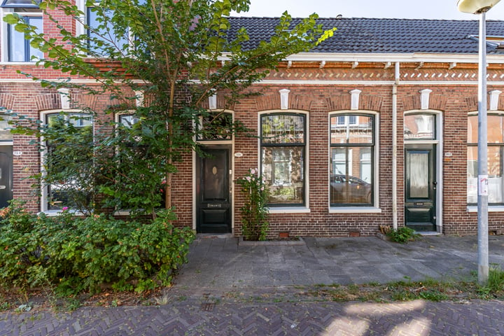 Bekijk foto 1 van Nieuwe Blekerstraat 126