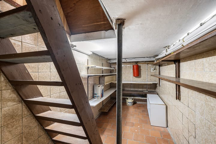 Photo 10 of Prins Bernhardstraat 24