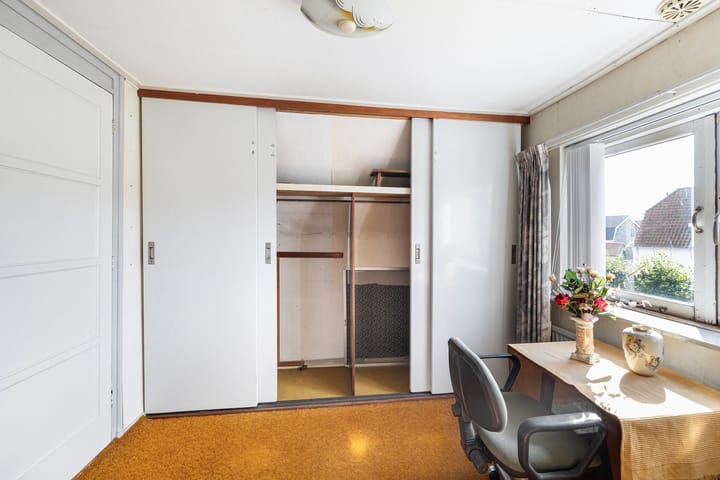 Photo 26 of Prins Bernhardstraat 24