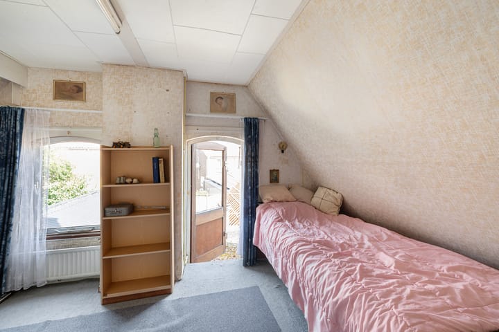 Photo 32 of Prins Bernhardstraat 24